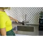 Buse à main flexible